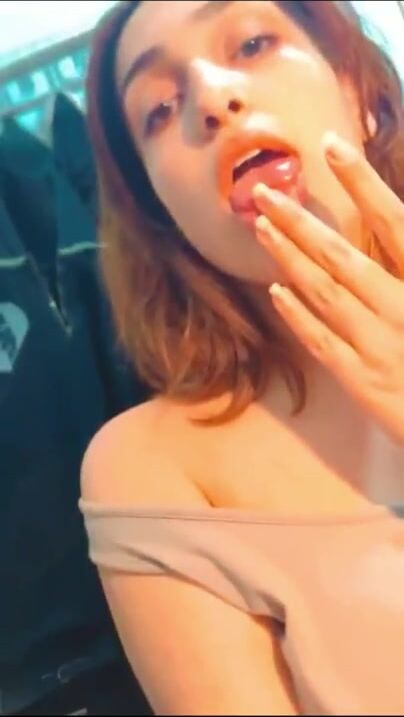 لبوة مصرية دلوعة تصور نودز تهيج صاحبها سكس مصري