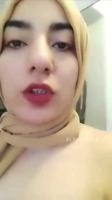 نودز بزاز أمورة محجبة قشطة سكس مصري