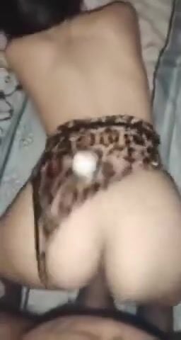 فيلم كامل شرموطة مصرية مع عشيقها الزبير سكس مصري
