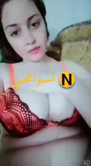 ميلفاية بيضا تلعب في كسها وتضرب سبعة ونص سكس نودز مصري