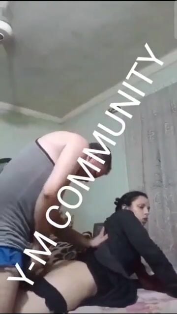 يستفرد باخته في البيت وينيكها من طيزها سكس محارم مصري xnxx