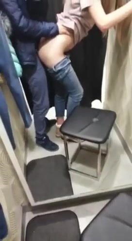 زانق صاحبته في البروفة ينيكها في طيزها ع الواقف سكس مصري xnxx