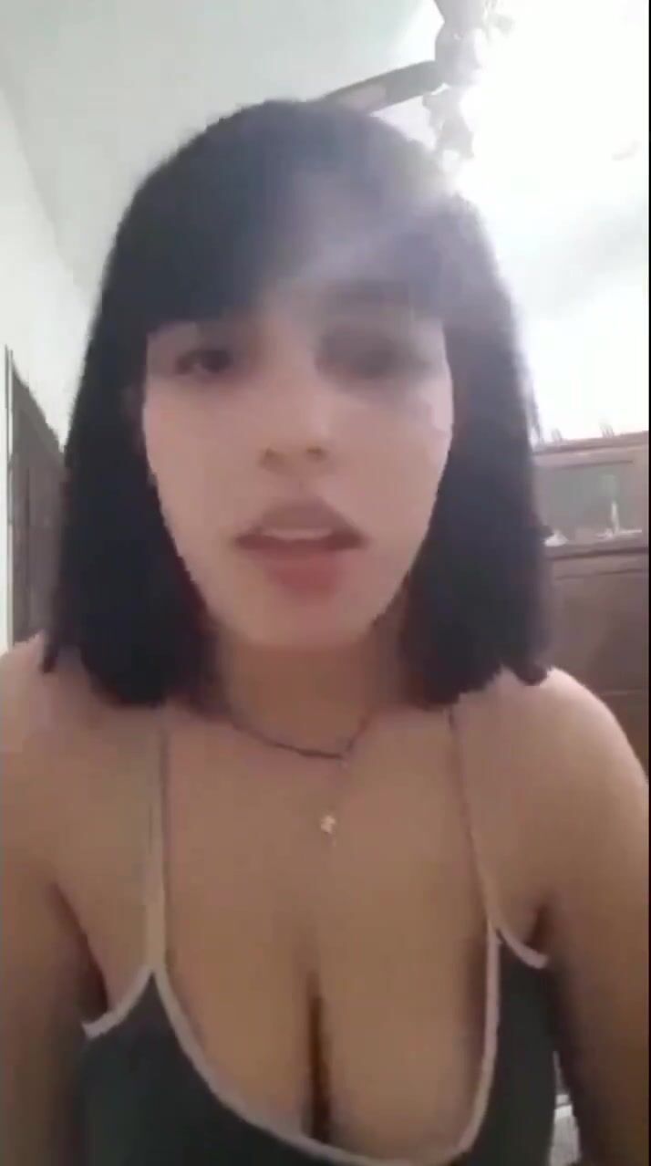 مزة مغربية تقلع وتكلم حبيبها سكس نودز