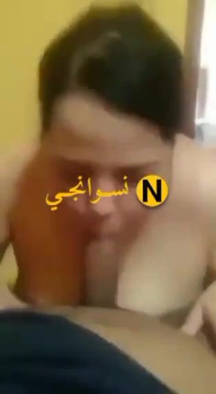 شرموطة خبرة اوي ماسكة زوبر حبيبها ومقطعاه مص ولحس سكس مصري xnxx