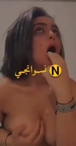 اندر ايدج خبرة اوي وشرموطة اوي سكس نودز مصري